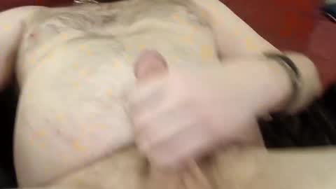 Snapshot of camerontaylorcub chatting on February 21, 5:35 am camerontaylorcub online show from February 21, 5:35 am