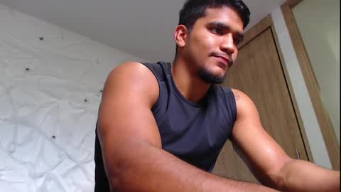 camilo_contre21 online show from October 18, 6:57 pm