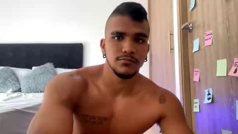 camilo_contre21 online show from January 16, 8:55 pm