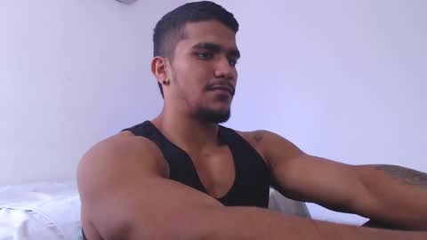 camilo_contre21 online show from March 10, 6:58 pm