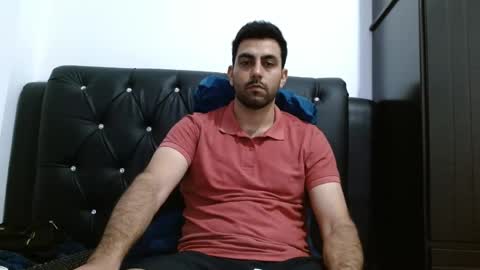 omar online show from October 27, 11:29 pm