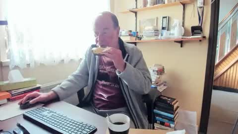 Cammee online show from March 8, 8:51 am