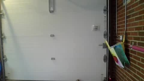cammyman6900 online show from December 4, 4:16 pm