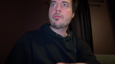 camunity online show from January 10, 11:47 am