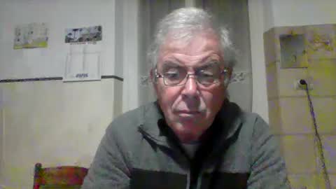 Snapshot of cantera577 chatting on October 6, 12:26 am cantera577 online show from October 6, 12:26 am
