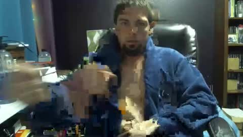 Caper1993 online show from December 19, 8:33 am