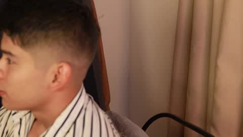 Snapshot of capizzi_ chatting on December 7, 1:37 am David Capizzi online show from December 7, 1:37 am