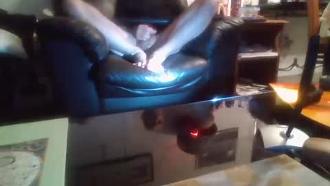 capt3212203652 online show from October 16, 6:47 am