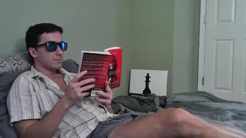 captain_chris8 online show from November 1, 12:26 am