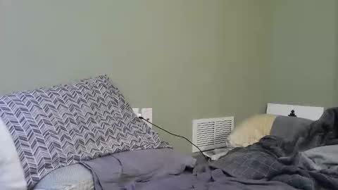 captain_chris8 online show from October 25, 4:20 pm