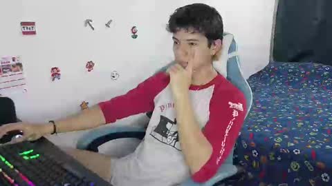 carapalida9008 online show from March 7, 5:28 pm