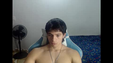 carapalida9008 online show from October 20, 6:56 pm