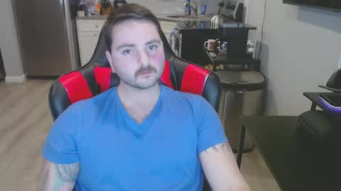 Snapshot of cardi_beans chatting on February 24, 6:36 pm cardi_beans online show from February 24, 6:36 pm