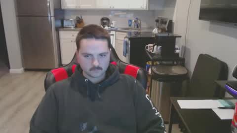 Snapshot of cardi_beans chatting on January 11, 6:14 am cardi_beans online show from January 11, 6:14 am