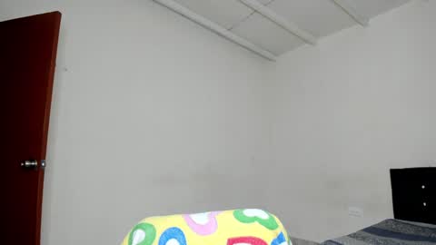 Snapshot of cardrey05 chatting on January 28, 1:08 am Carlos and Cristian online show from January 28, 1:08 am