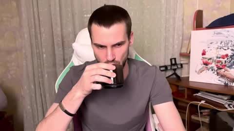 Cari online show from November 19, 7:25 pm