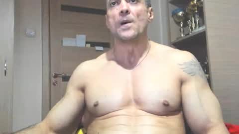 Laz online show from November 28, 9:00 am