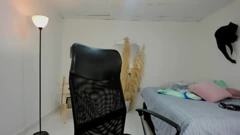 master online show from March 10, 3:18 pm