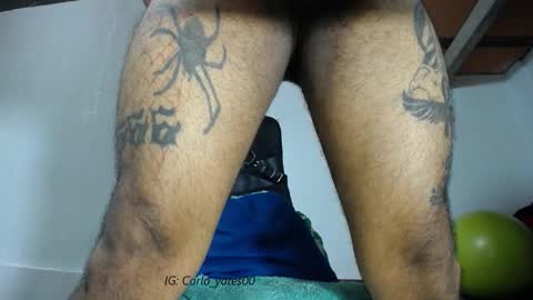 Snapshot of carlo_yates27 chatting on September 16, 4:30 pm carlo yates thx for help me to reach 100 thumps up online show from September 16, 4:30 pm