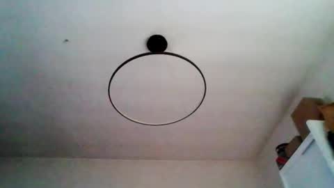 Carlos online show from December 5, 9:38 am