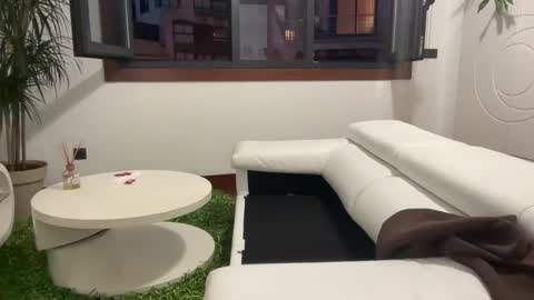 Carlos Owen online show from October 24, 5:58 pm