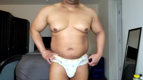 Snapshot of carmeldaddy1 chatting on February 21, 7:33 am Carmel Daddy online show from February 21, 7:33 am
