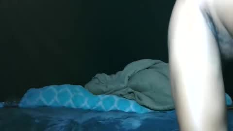 carolinayungin96 online show from March 29, 8:42 pm