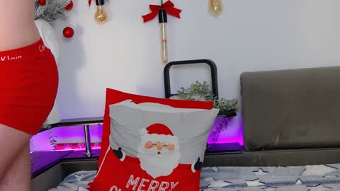 Snapshot of carter_reos chatting on December 29, 7:06 am Carter online show from December 29, 7:06 am