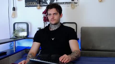 Snapshot of carter_reos chatting on March 6, 1:46 pm Carter online show from March 6, 1:46 pm