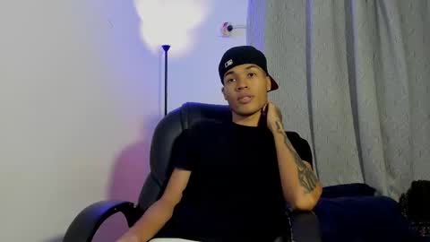 Snapshot of carterbrownbbc chatting on September 26, 3:26 am Carter online show from September 26, 3:26 am