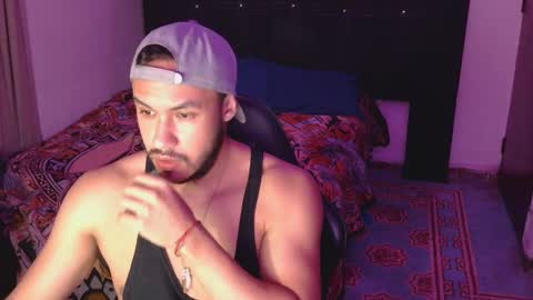 Snapshot of casas_oom chatting on October 5, 6:17 am online show from October 5, 6:17 am