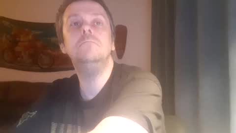 Snapshot of caseurdecue chatting on January 4, 9:20 pm AllenGallant online show from January 4, 9:20 pm