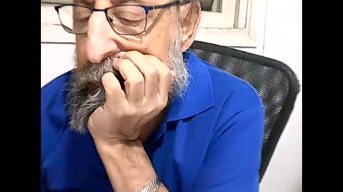 casual53 online show from December 14, 3:58 pm