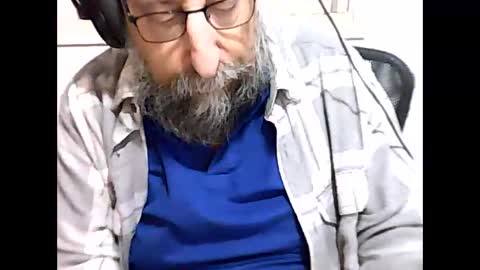 casual53 online show from December 6, 2:57 am