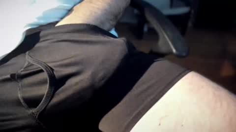 catmandoo21001 online show from April 30, 3:13 am