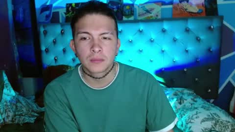 I am Valentinn online show from December 15, 8:06 pm