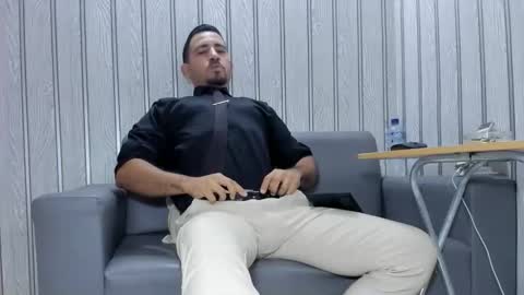 Cesar online show from January 14, 1:32 am