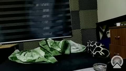 Snapshot of cezar46 chatting on January 13, 3:45 am cezar online show from January 13, 3:45 am