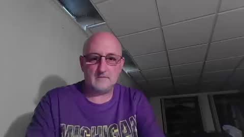 Snapshot of cfnm0968 chatting on October 13, 10:27 pm cfnm0968 online show from October 13, 10:27 pm
