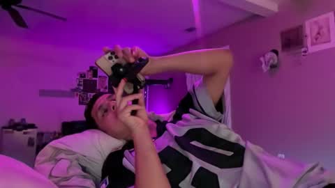 Kpapi online show from October 14, 6:09 am