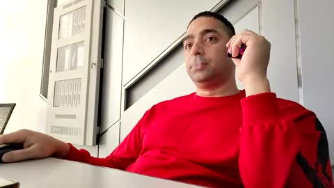 Snapshot of champ_yo chatting on September 18, 9:22 am Champ online show from September 18, 9:22 am