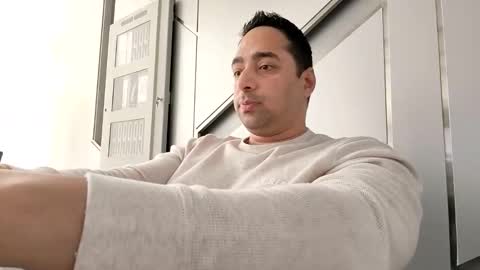 Snapshot of champ_yo chatting on October 8, 7:35 am Champ online show from October 8, 7:35 am