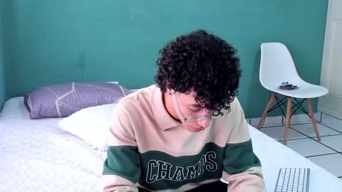 Snapshot of chandler_kenji chatting on December 7, 3:41 pm Kenji online show from December 7, 3:41 pm