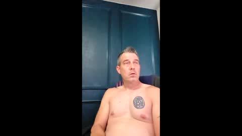 charcoal66 online show from April 15, 9:48 pm