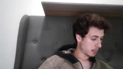 charismaticcharm online show from January 13, 8:15 am