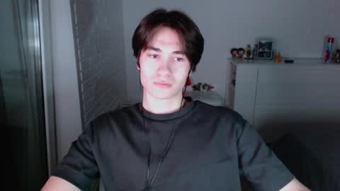 charleshanson69 online show from October 28, 8:55 pm