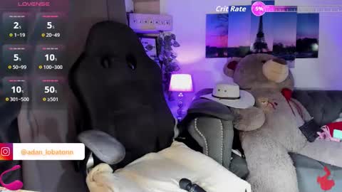 Snapshot of charly_85016 chatting on September 22, 5:34 pm charly online show from September 22, 5:34 pm