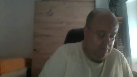 charly online show from February 10, 11:04 am