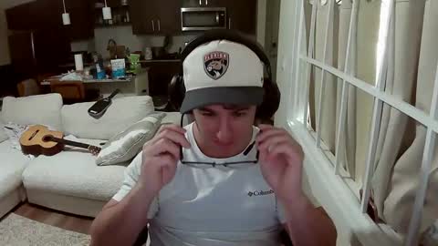 Nicest armshands on here online show from November 17, 11:52 pm
