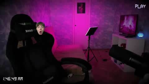 lynxy online show from October 7, 10:47 pm